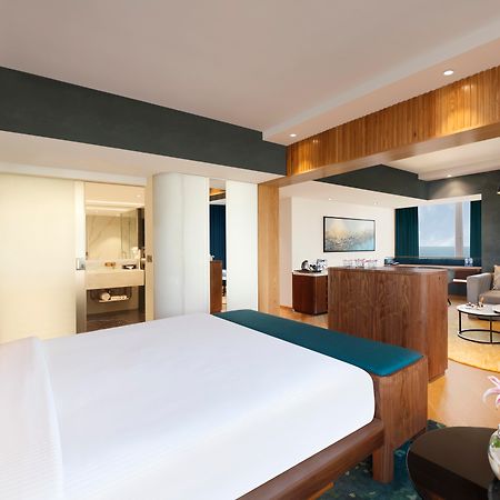 孟买珠瑚海滩诺富特酒店 外观 照片 Suite at the hotel