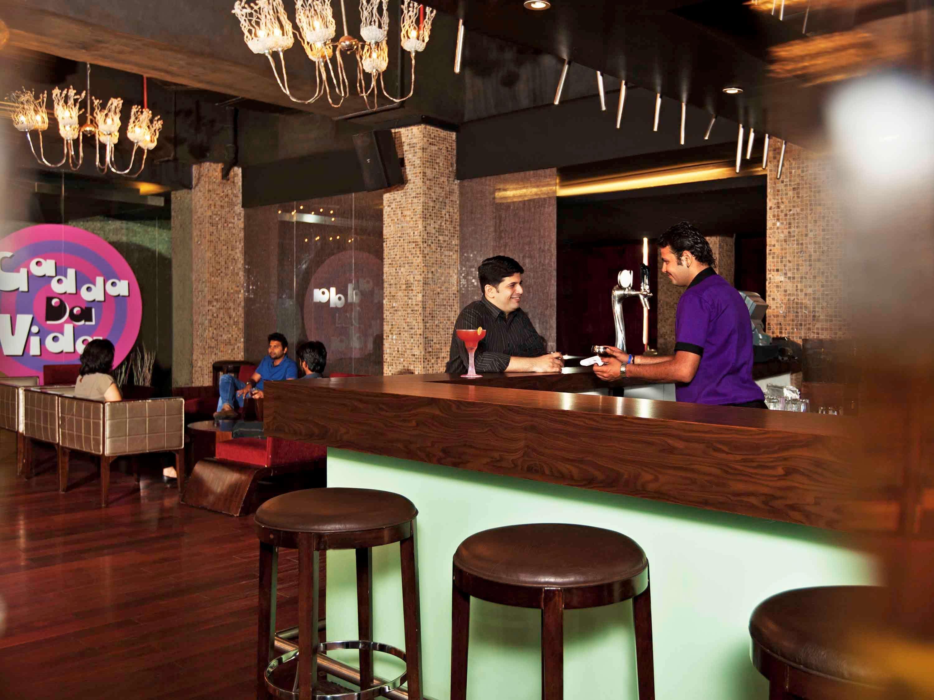 孟买珠瑚海滩诺富特酒店 外观 照片 Bar